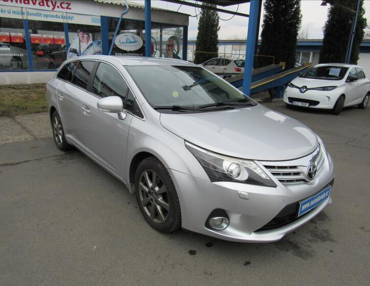 Toyota Avensis 3