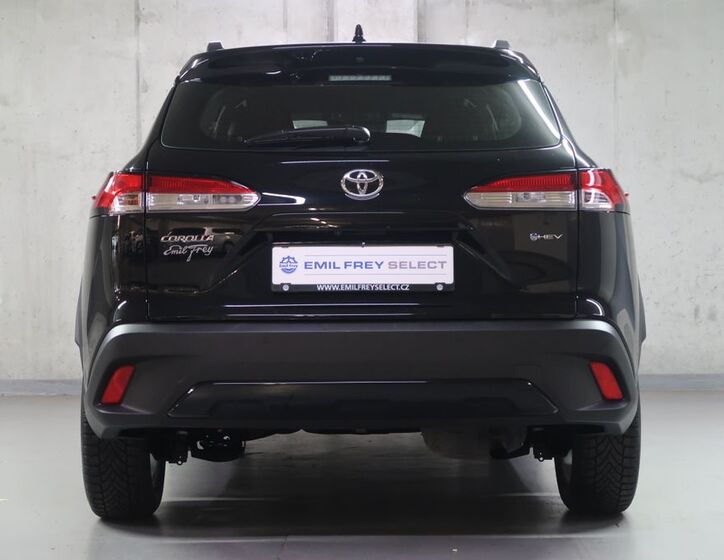 Toyota Corolla Cross 6