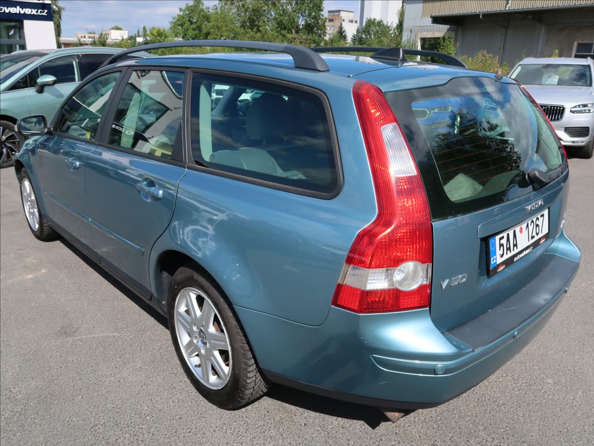 Volvo V50
