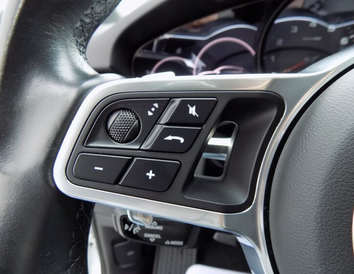Porsche Cayenne 28