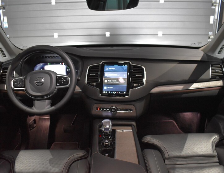 Volvo XC90 15