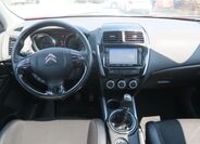 Citroën C4 Aircross 9