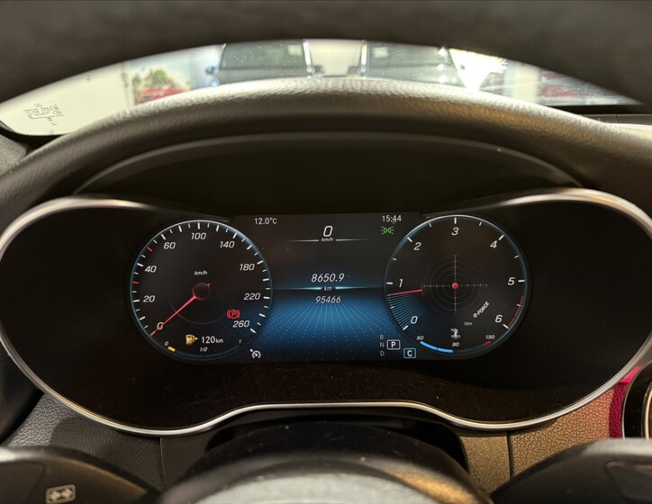 Mercedes-Benz GLC 11