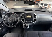 Mercedes-Benz Vito 13