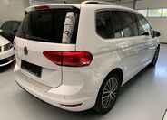 Volkswagen Touran 6