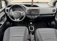 Toyota Yaris 15