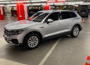 Volkswagen Touareg 4