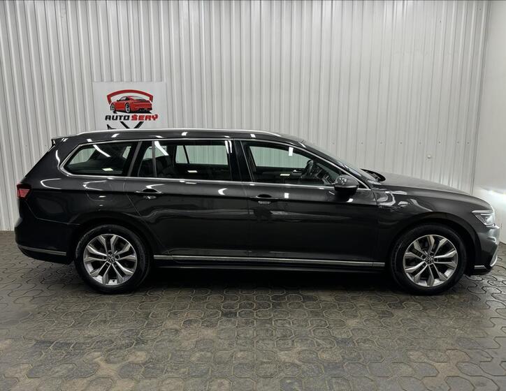 Volkswagen Passat 10