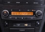 Toyota Avensis 24