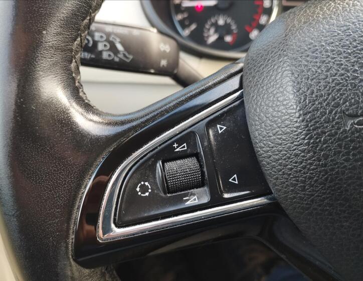 Škoda Octavia 14