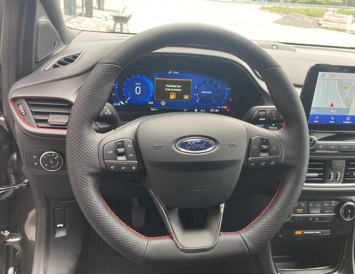 Ford Puma 12
