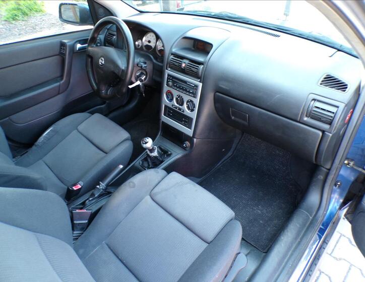 Opel Astra 21