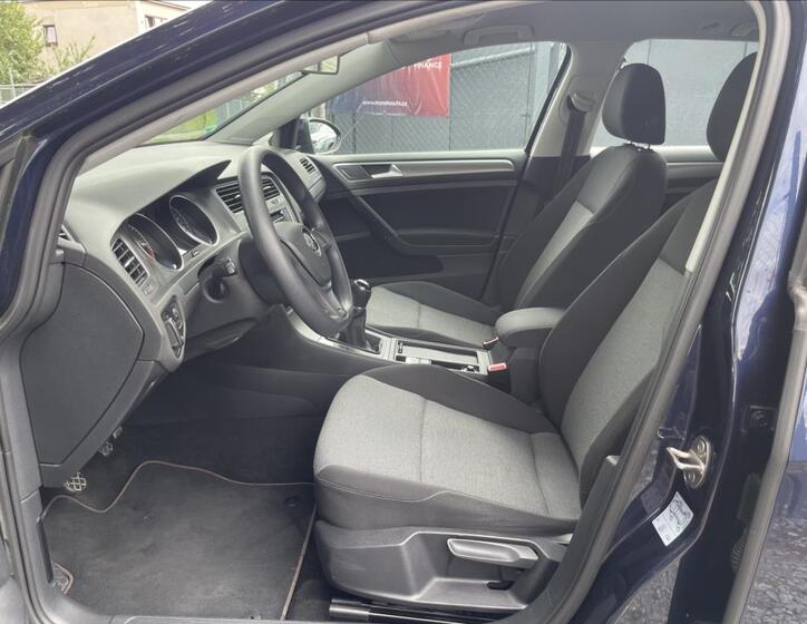 Volkswagen Golf 14