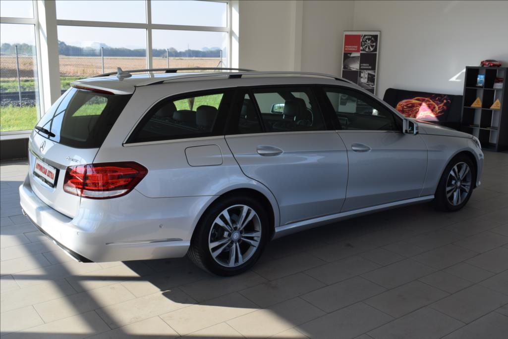 Mercedes-Benz Třídy E