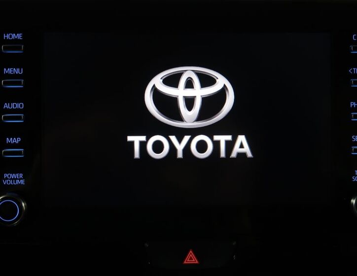 Toyota Yaris Cross 16