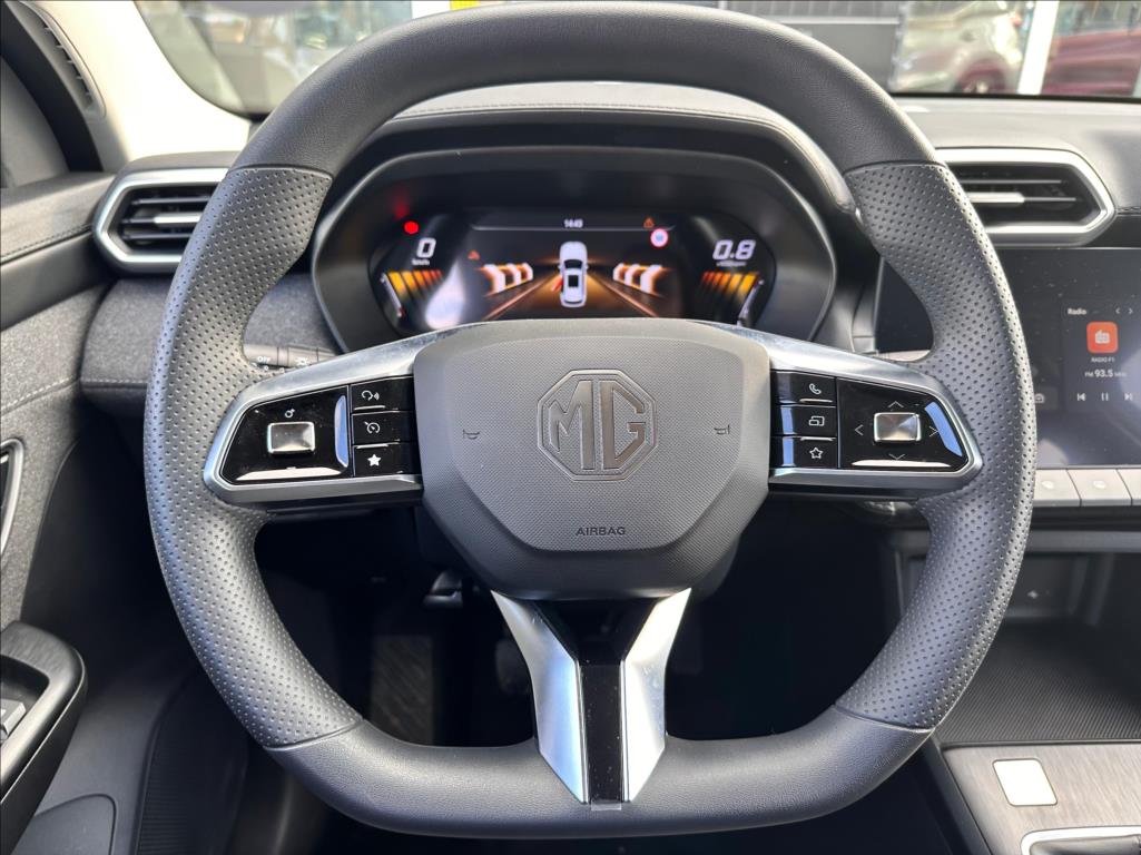 MG ZS
