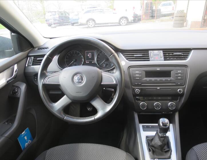 Škoda Octavia 8