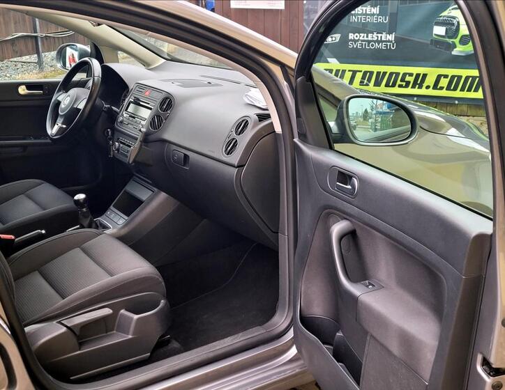 Volkswagen Golf Plus 23