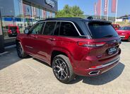 Jeep Grand Cherokee 12