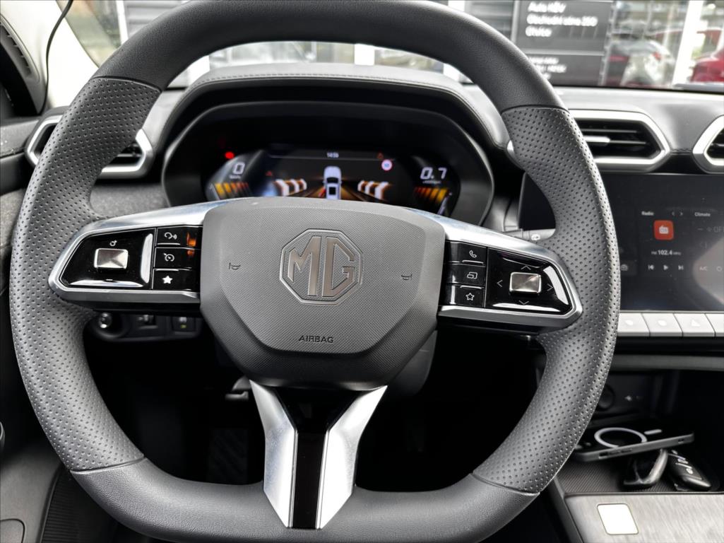 MG ZS
