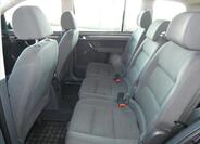 Volkswagen Touran 9
