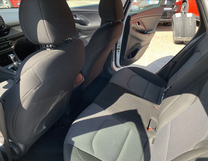 Hyundai i30 15