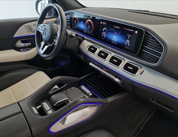 Mercedes-Benz GLE 18