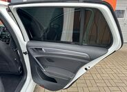 Volkswagen Golf 28