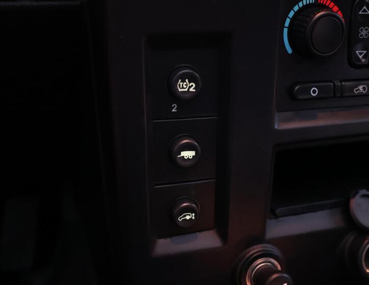 Hummer H2 27