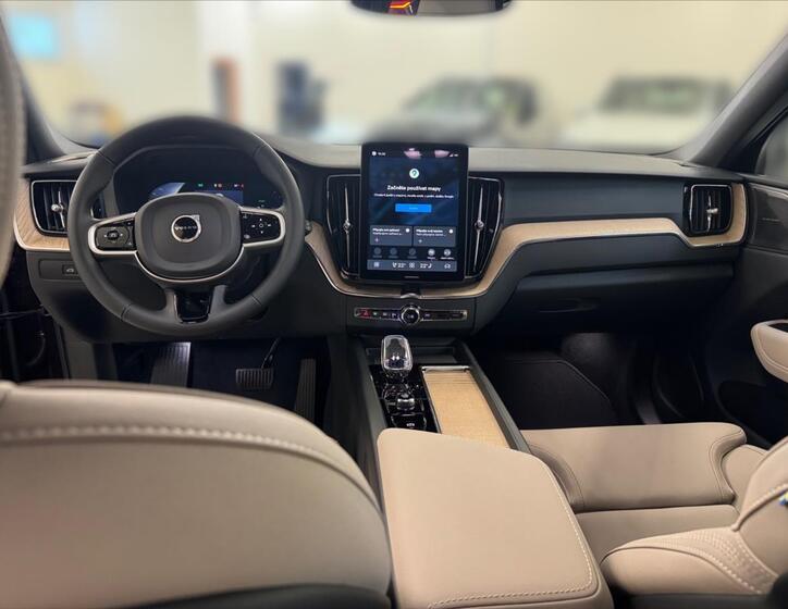 Volvo XC60 10
