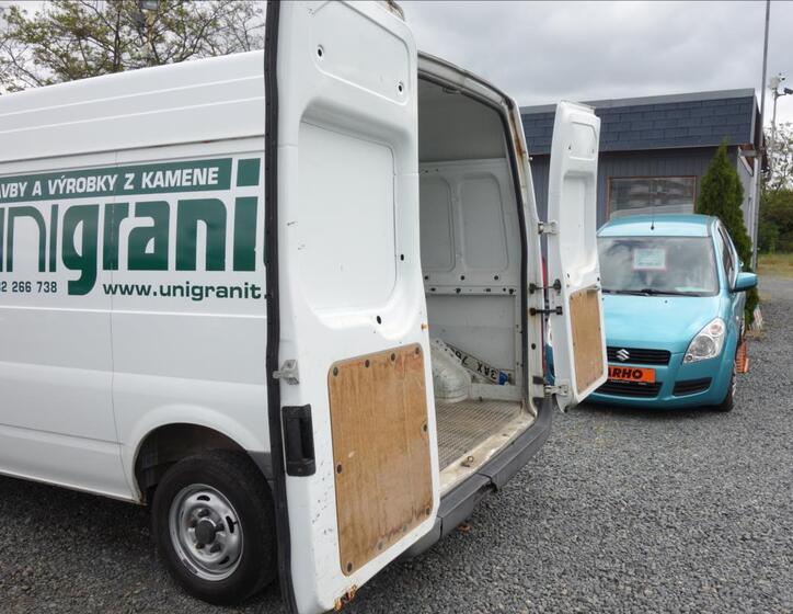 Ford Transit 19