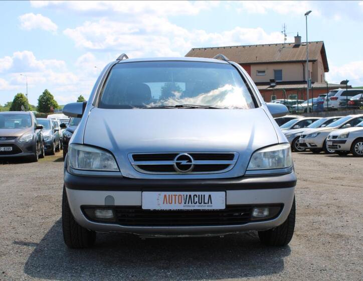 Opel Zafira 2