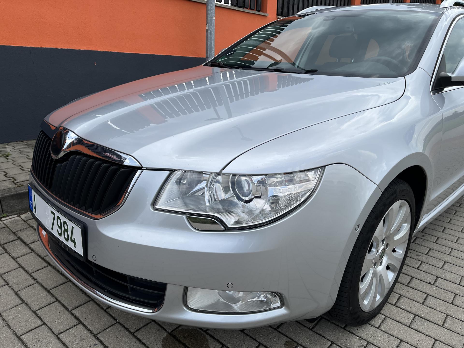 Škoda Superb
