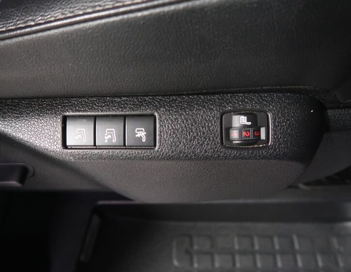 Toyota ProAce 18