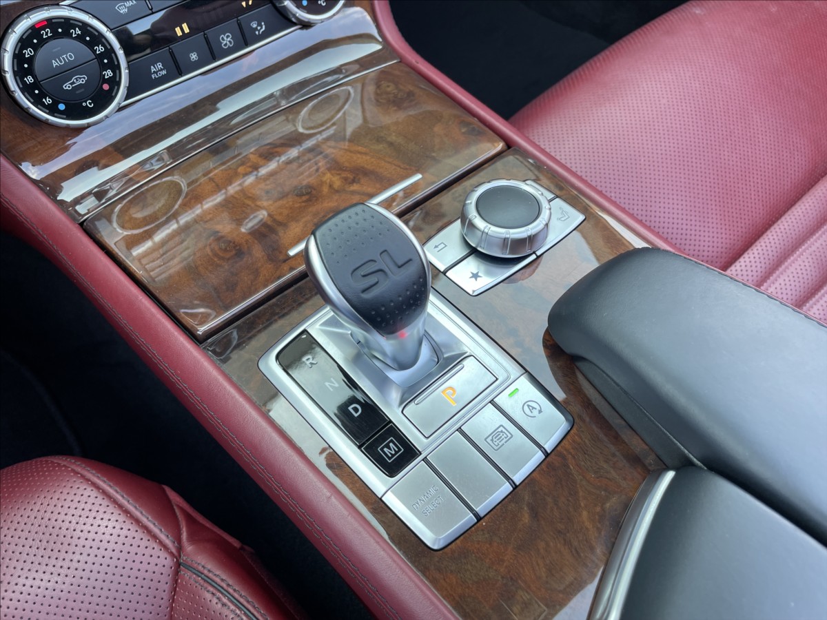 Mercedes-Benz SL