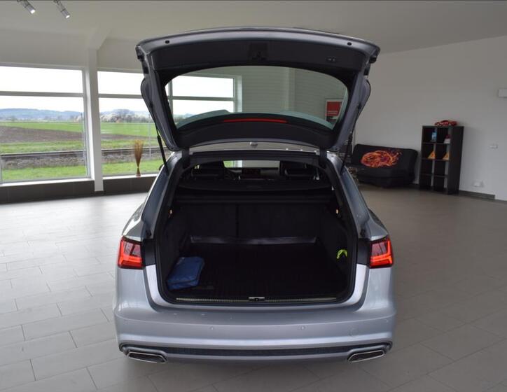 Audi A6 12