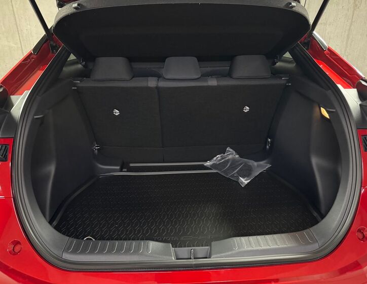 Toyota C-HR 10
