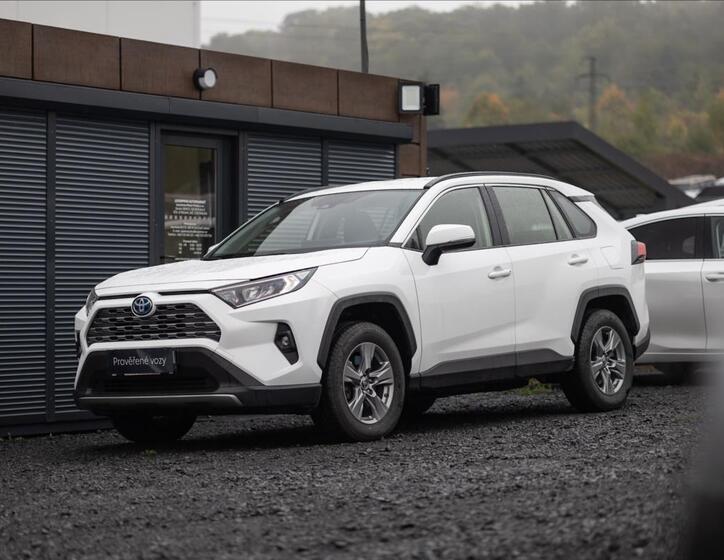 Toyota RAV4 1