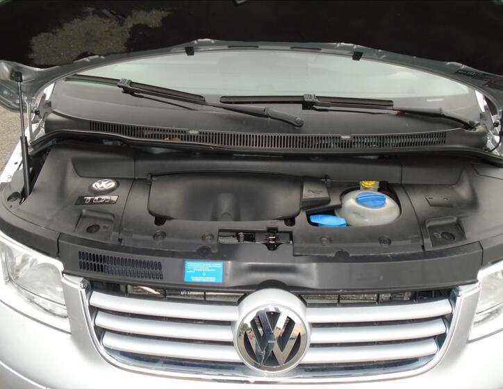 Volkswagen Multivan 31