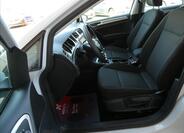 Volkswagen Golf 15