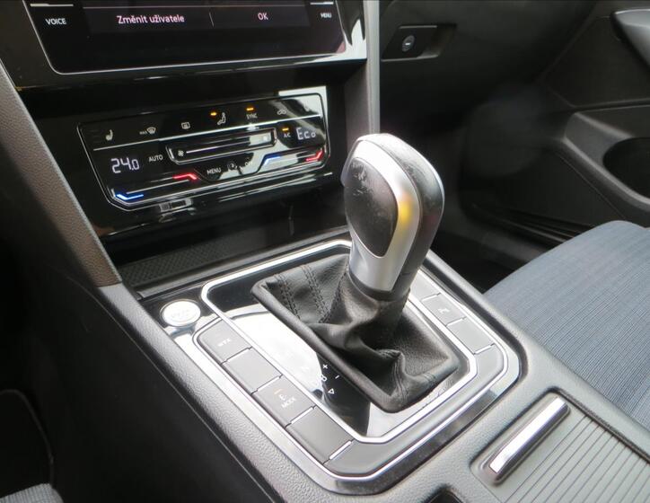 Volkswagen Passat 14