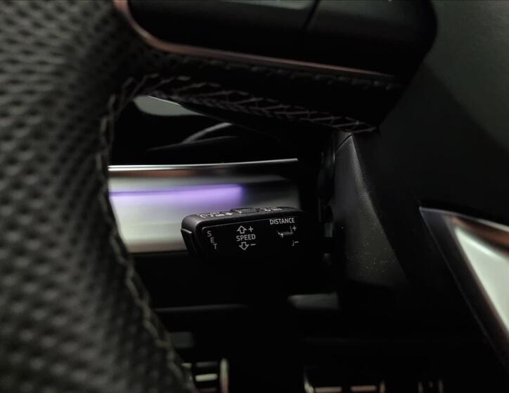 Audi SQ8 34