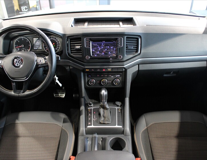 Volkswagen Amarok 13