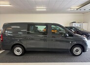 Mercedes-Benz Vito 4