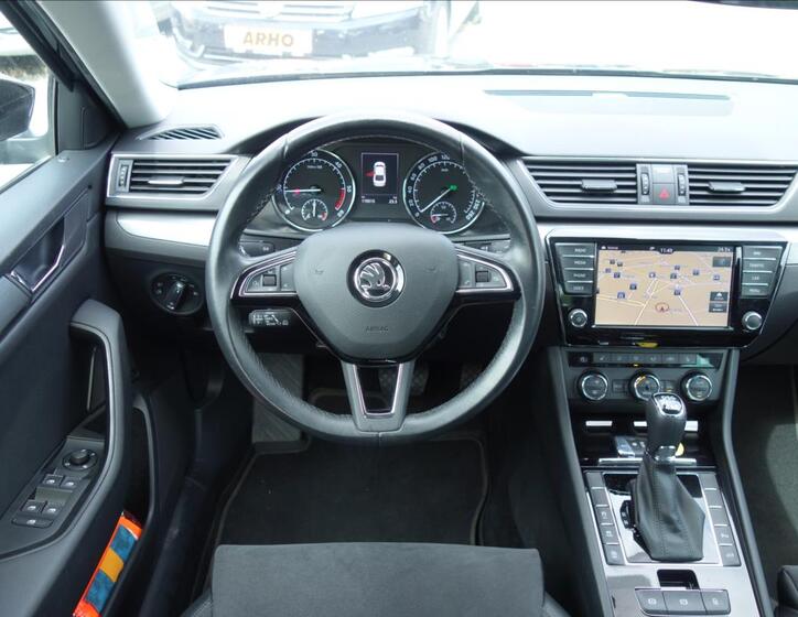 Škoda Superb 23