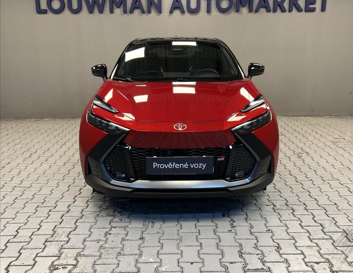 Toyota C-HR 4