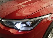 Volkswagen Golf 33