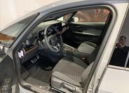 Cupra Born 11