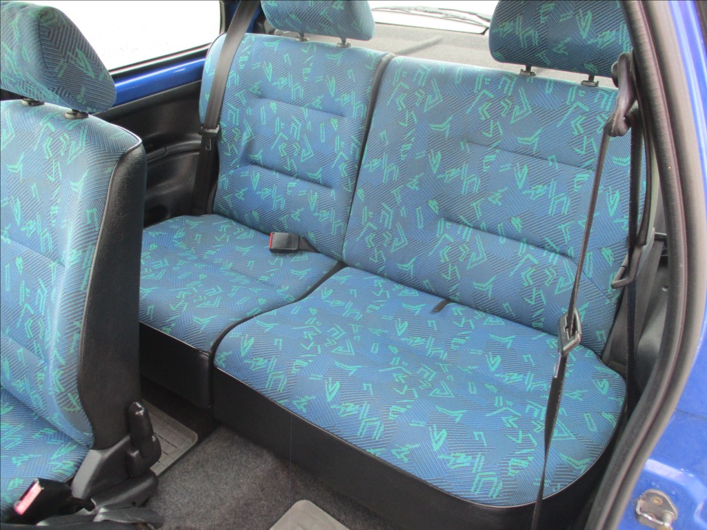 Peugeot 106