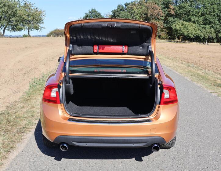 Volvo S60 8